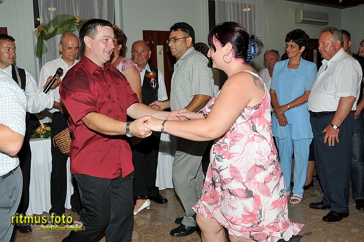 2738_BUC_0810.JPG